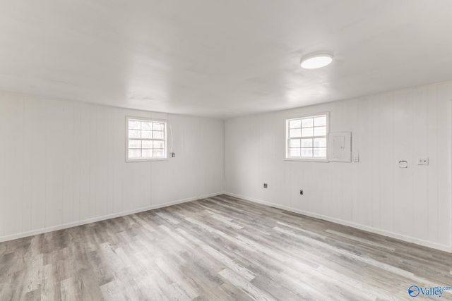 2201 Auburn Drive SW, Decatur, AL 35603