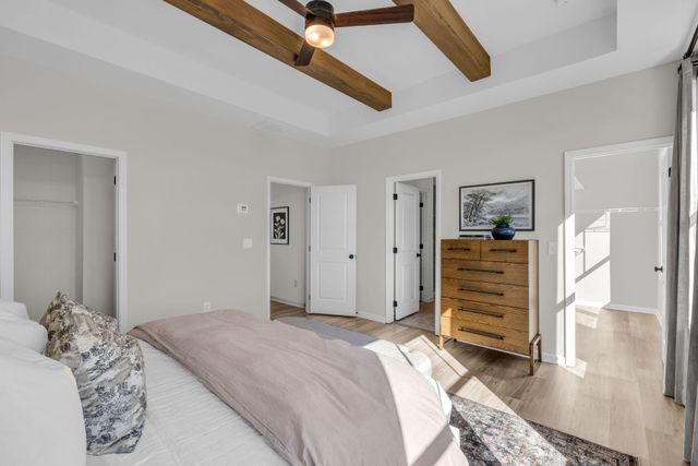 10111 Shire Walk Park 11, Collegedale, TN 37363