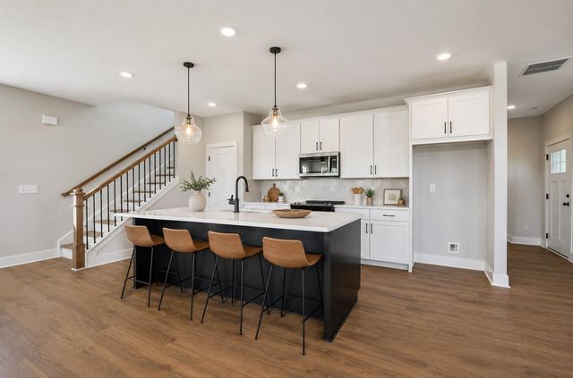 10111 Shire Walk Park 11, Collegedale, TN 37363