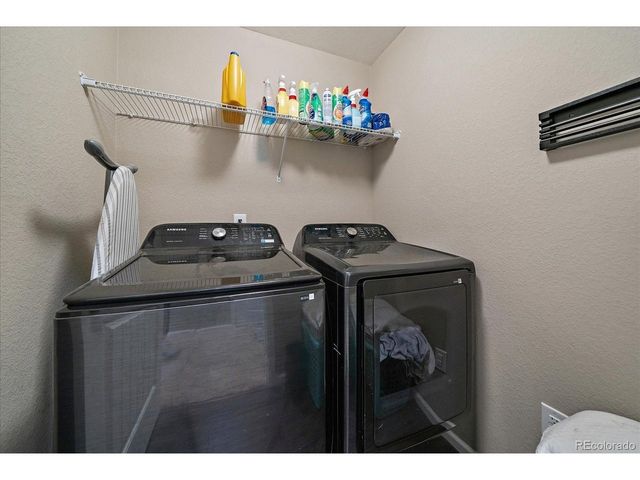 21892 E Quincy Cir, Aurora, CO 80015