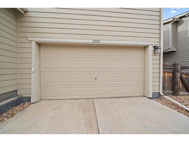 21892 E Quincy Cir, Aurora, CO 80015