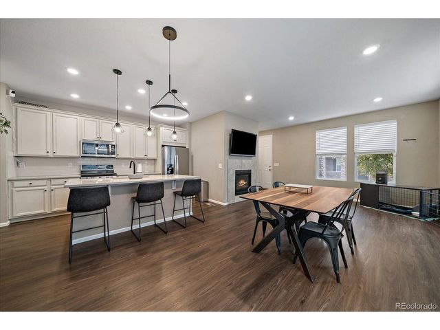 21892 E Quincy Cir, Aurora, CO 80015