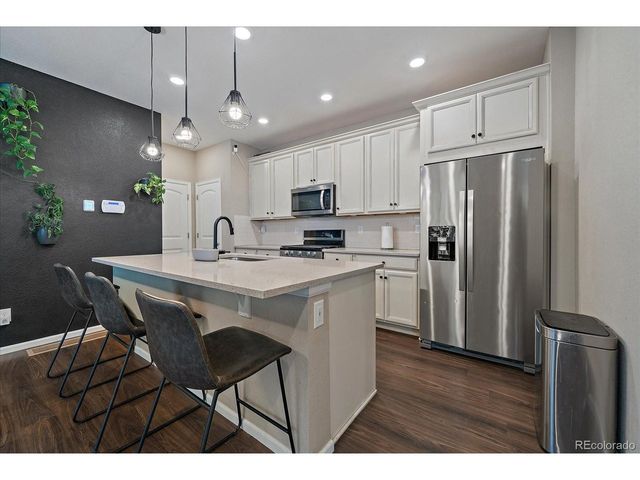 21892 E Quincy Cir, Aurora, CO 80015