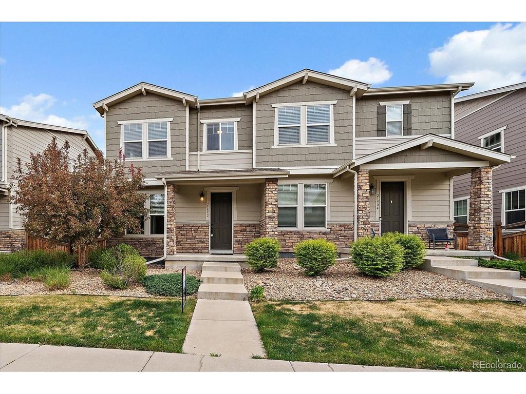 21892 E Quincy Cir, Aurora, CO 80015