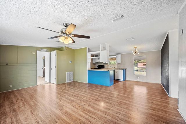 309 THORNHILL ESTATES COURT, Winter Haven, FL 33880