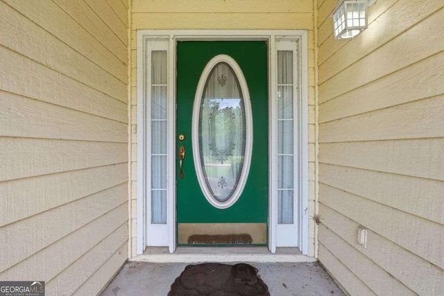 111 Laura Ashlyn Court, Mcdonough, GA 30252