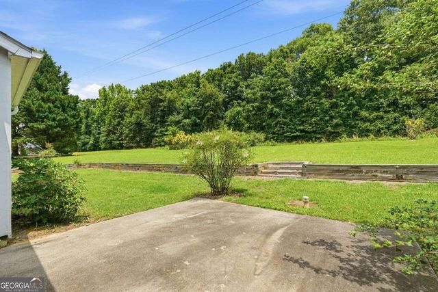 111 Laura Ashlyn Court, Mcdonough, GA 30252