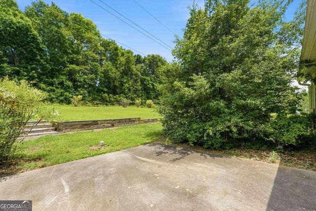 111 Laura Ashlyn Court, Mcdonough, GA 30252