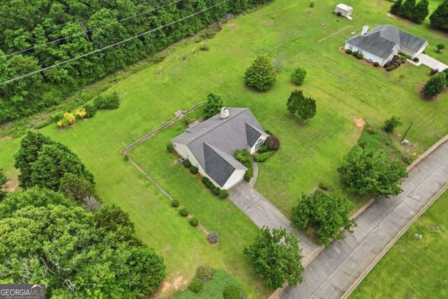 111 Laura Ashlyn Court, Mcdonough, GA 30252