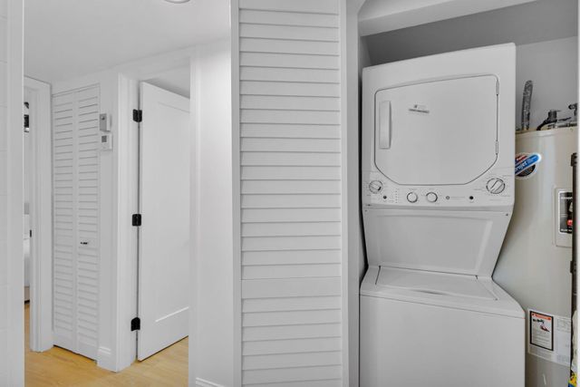 12911 Briarlake Drive 103, Palm Beach Gardens, FL 33418