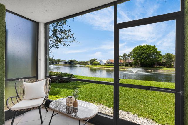 12911 Briarlake Drive 103, Palm Beach Gardens, FL 33418