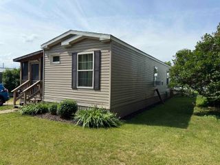 10 Nicole Drive, St. Albans Town, VT 05478