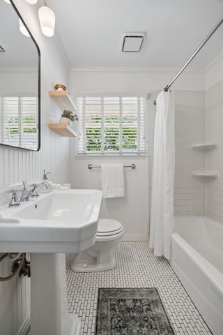 10156 Baronne Circle, Dallas, TX 75218