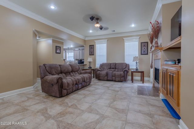 301 Magnolia Knee Drive, Carencro, LA 70520