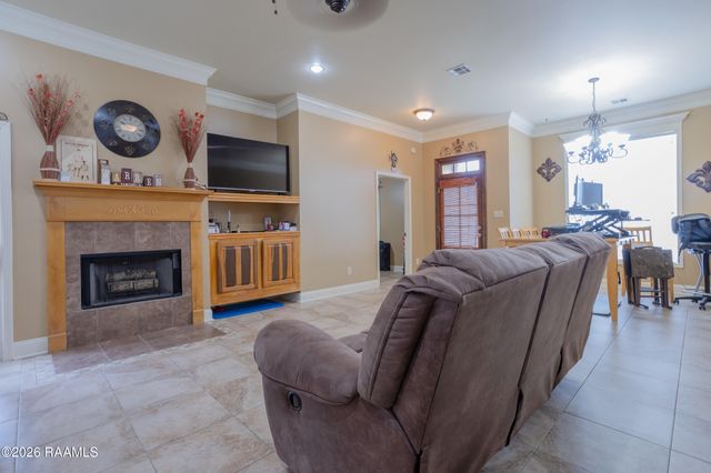 301 Magnolia Knee Drive, Carencro, LA 70520