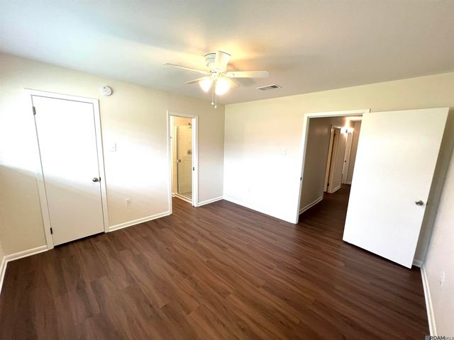 3041 Singletary Dr, Baton Rouge, LA 70809