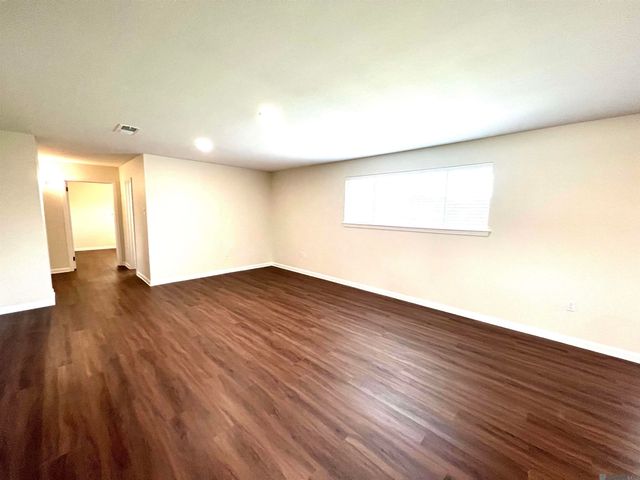3041 Singletary Dr, Baton Rouge, LA 70809