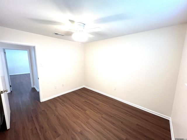 3041 Singletary Dr, Baton Rouge, LA 70809