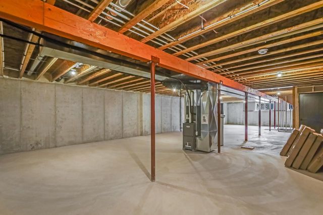 900 Moonbeam LANE, Francis Creek, WI 54214