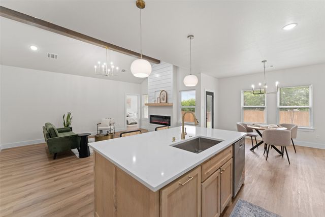 2104 Danner Street, Fort Worth, TX 76105