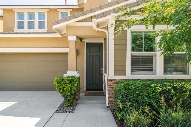 1704 Camellia Lane, Redlands, CA 92374