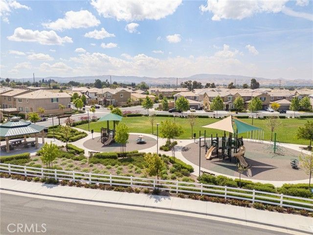 1704 Camellia Lane, Redlands, CA 92374