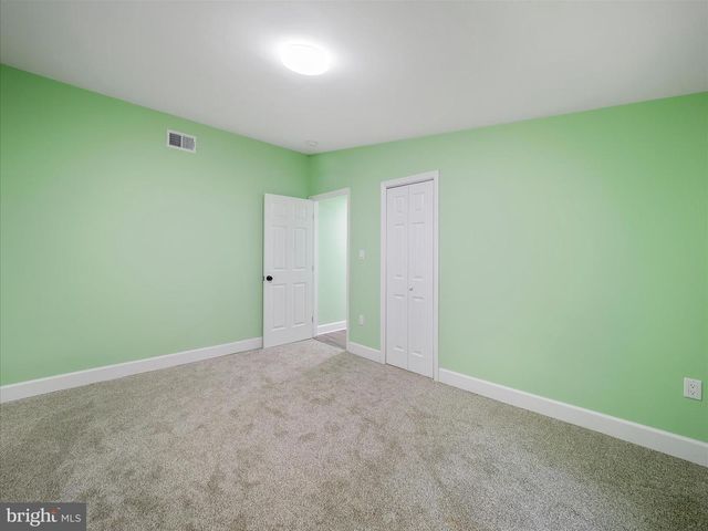 1712 SHENANDOAH RIVER DR, Harpers Ferry, WV 25425