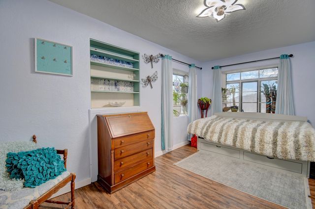 8 Camino El Alto NE, Albuquerque, NM 87123