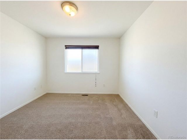 444 Stonebrook Dr, Windsor, CO 80550