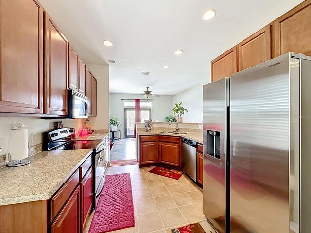 1012 SW 242ND TERRACE, Newberry, FL 32669