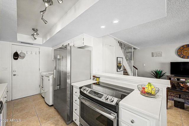 4902 E HAZEL Drive 1, Phoenix, AZ 85044