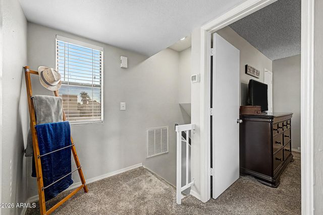 4902 E HAZEL Drive 1, Phoenix, AZ 85044