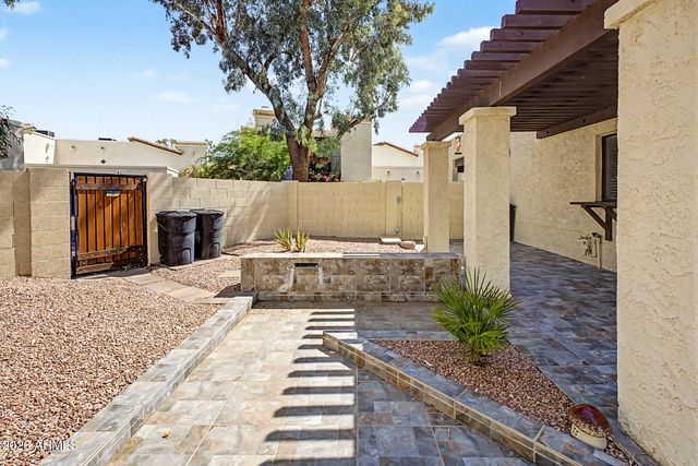 4902 E HAZEL Drive 1, Phoenix, AZ 85044