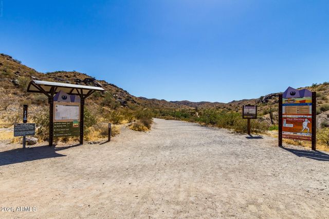 4902 E HAZEL Drive 1, Phoenix, AZ 85044
