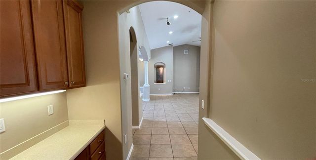 7704 DRAYTON CIRCLE, University Park, FL 34201