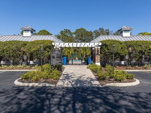 7704 DRAYTON CIRCLE, University Park, FL 34201