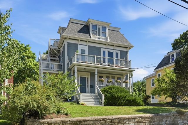 139 Summer St 1, Watertown, MA 02472