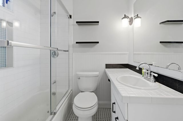 139 Summer St 1, Watertown, MA 02472