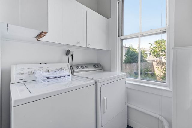 139 Summer St 1, Watertown, MA 02472