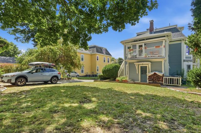139 Summer St 1, Watertown, MA 02472