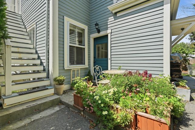139 Summer St 1, Watertown, MA 02472
