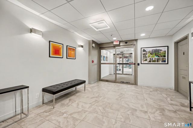 100 York Street 14C, New Haven, CT 06511