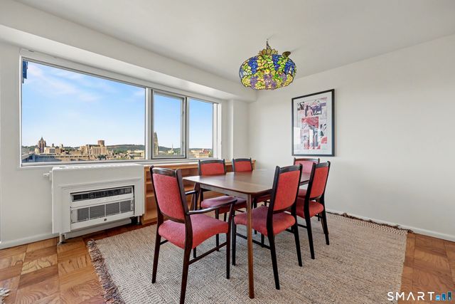100 York Street 14C, New Haven, CT 06511