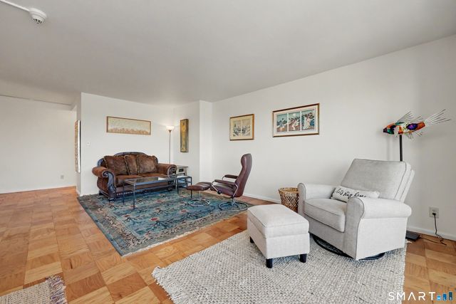 100 York Street 14C, New Haven, CT 06511