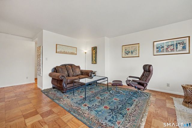 100 York Street 14C, New Haven, CT 06511