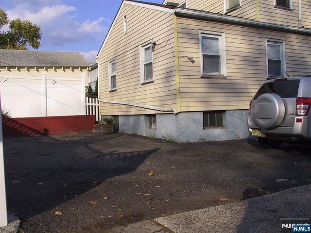 204 Spruce Street 2, Bloomfield, NJ 07003