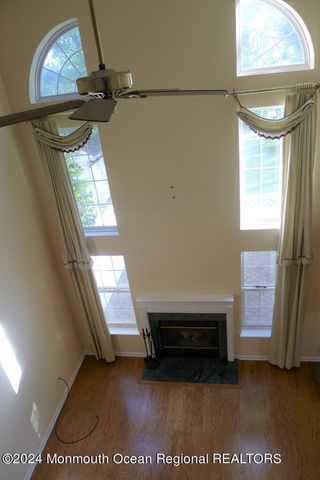 5 Oxford Road, Holmdel, NJ 07733