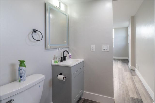 119 Royal Park Drive 4H, Oakland Park, FL 33309