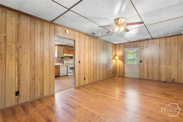717 Noel C Conaway Road, Guyton, GA 31312