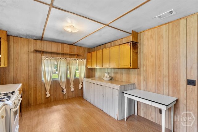717 Noel C Conaway Road, Guyton, GA 31312